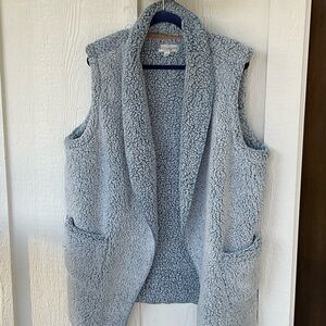 Koolaburra by UGG Light blue Gray Sherpa Vest with pockets Size 2X